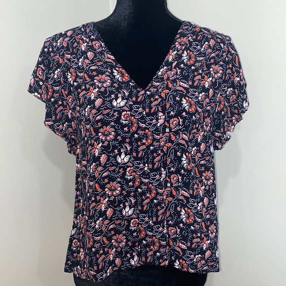 Sanctuary Floral print V-Neck Short Sleeve Top SP - Picture 3 of 10